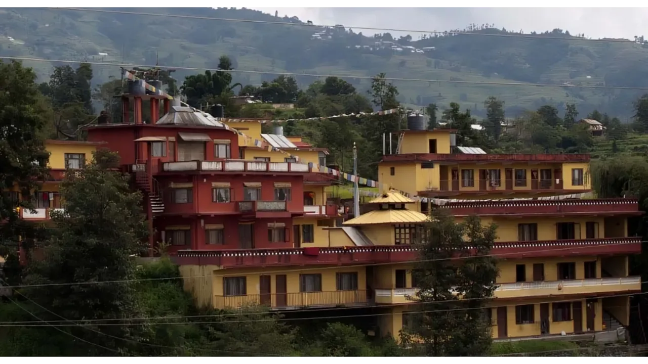 Pal Ngagyur Shedrup Dojoling Monastery