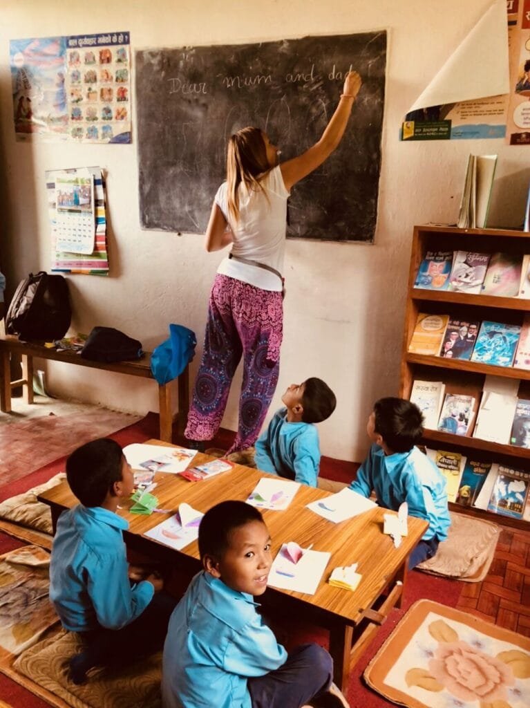 Arts and Crafts Volunteer in Nepal