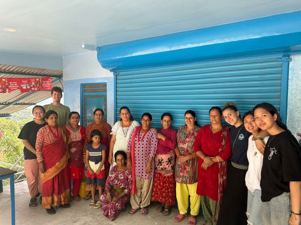 Women's Leadership Volunteer Programs